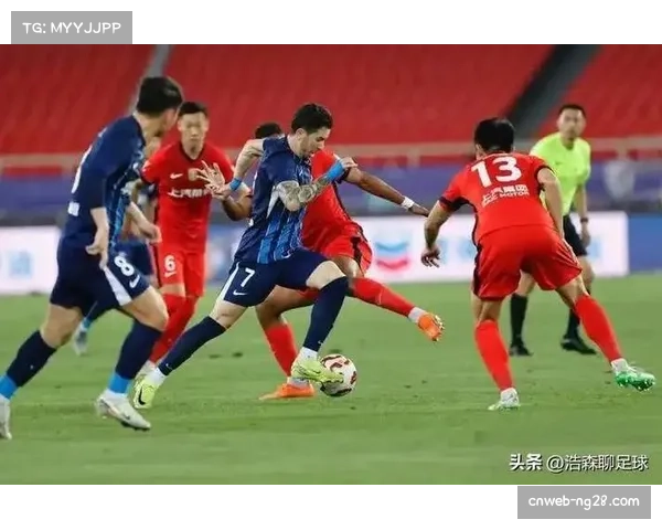 上海海港3-2绝杀武汉三镇,第26轮登顶积分榜